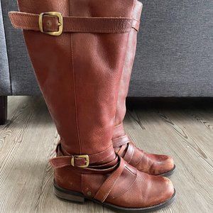 Riding boots